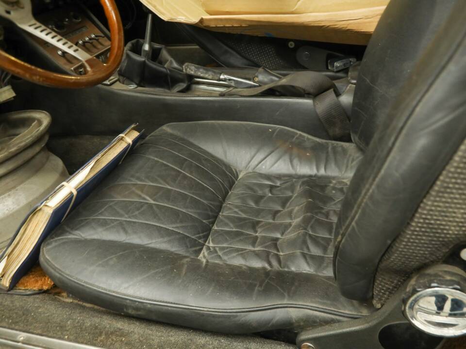 Image 31/48 of FIAT Dino Coupe (1968)