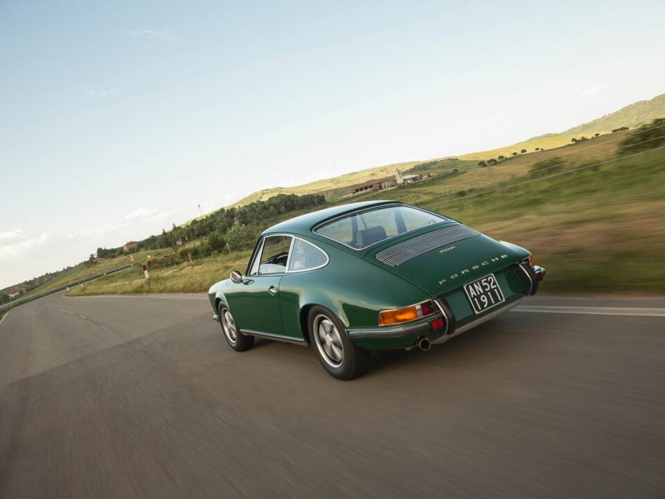 Bild 2/43 von Porsche 911 2.0 E (1969)