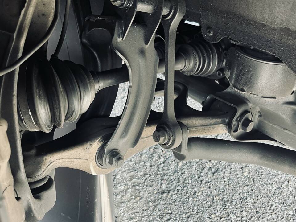 Bild 49/61 von Porsche Cayenne S (2010)