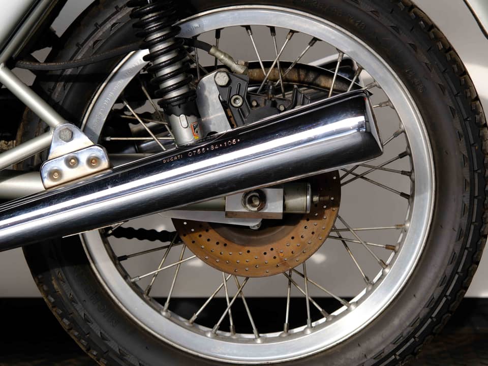 Image 47/54 de Ducati 900 SS (1977)