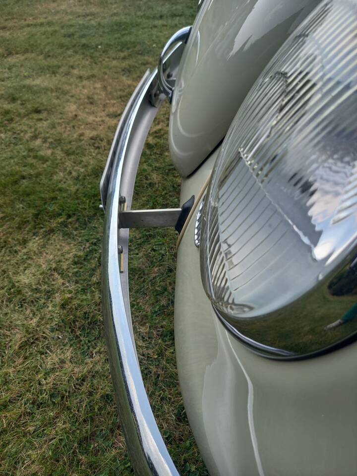 Image 82/137 of Volkswagen Beetle 1200 (1965)
