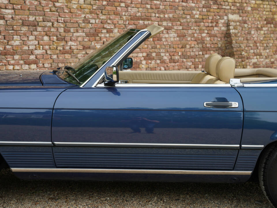 Immagine 19/50 di Mercedes-Benz 300 SL (1986)