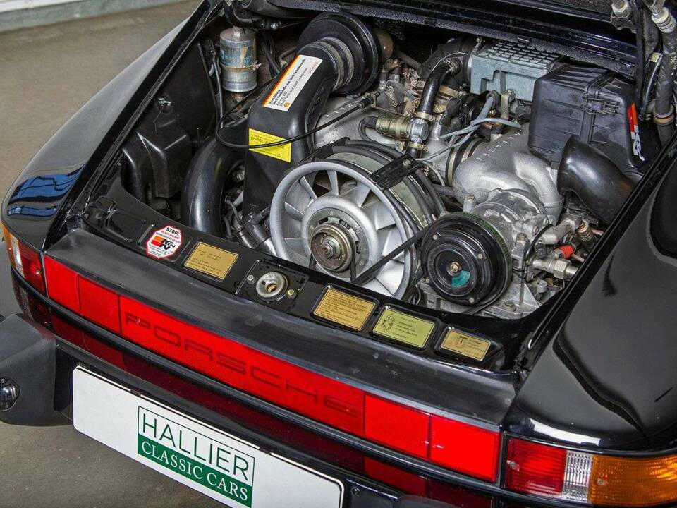 Bild 22/25 von Porsche 911 Carrera 3.2 (1987)