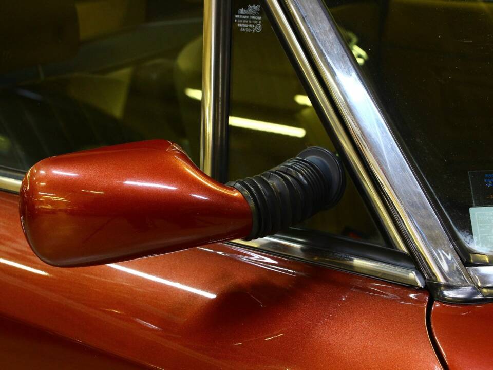Immagine 27/27 di FIAT Dino Spider (1987)