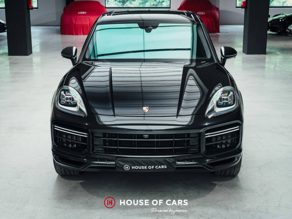 Immagine 3/24 di Porsche Cayenne Turbo (2018)