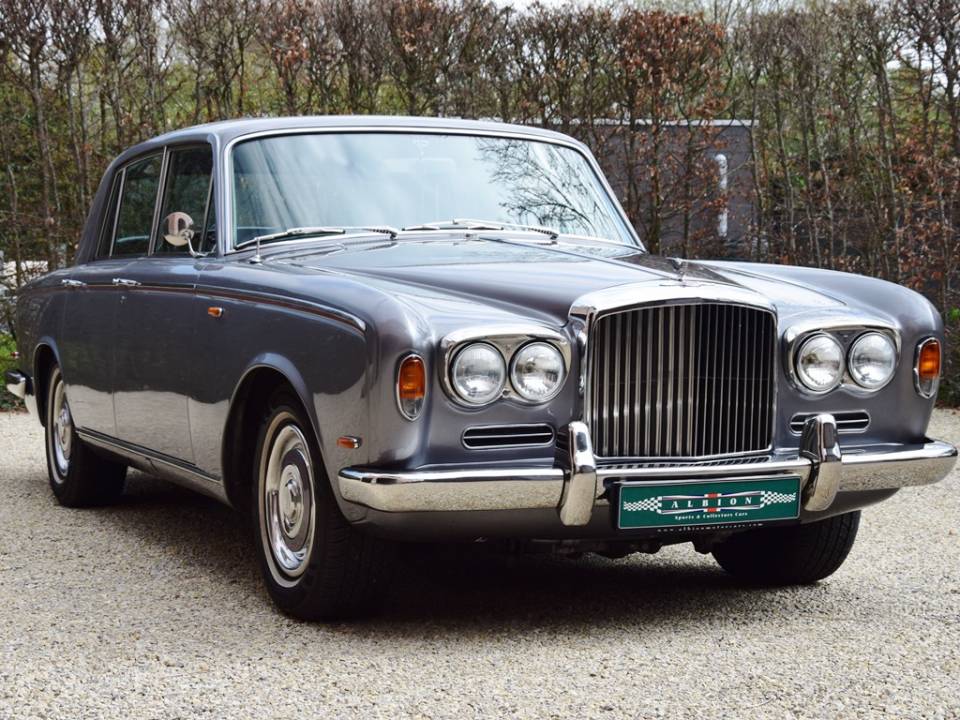 Image 10/29 de Bentley T 1 (1969)