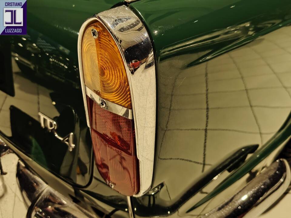 Image 21/48 de Triumph TR 4 (1962)