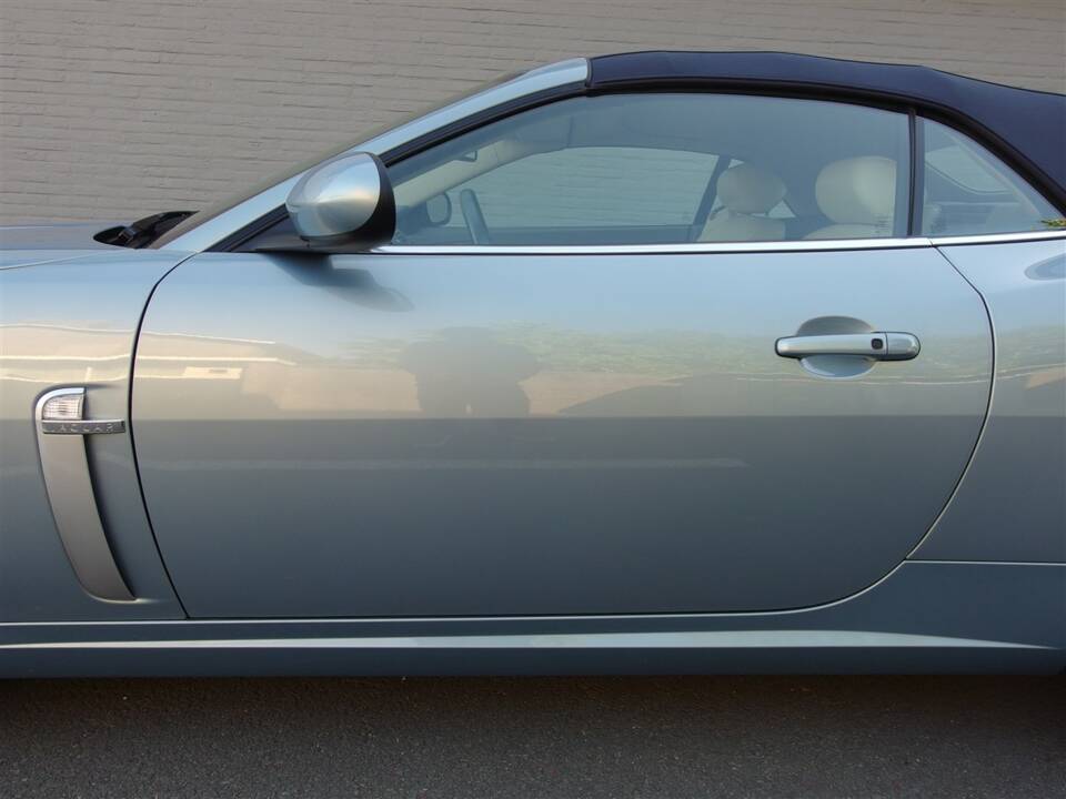 Bild 23/100 von Jaguar XKR (2008)