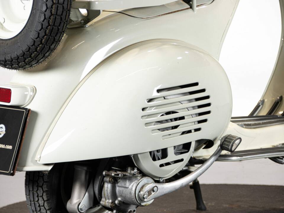 Afbeelding 24/50 van Piaggio Vespa 150 "Struzzo" VL (1956)