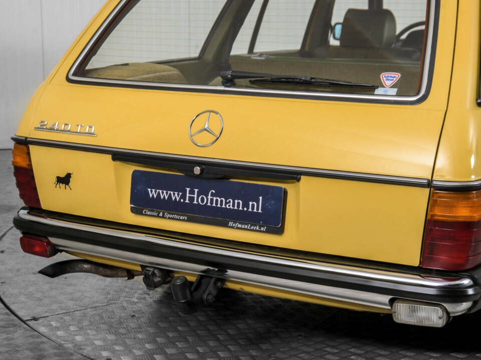 Bild 29/50 von Mercedes-Benz 240 TD (1982)