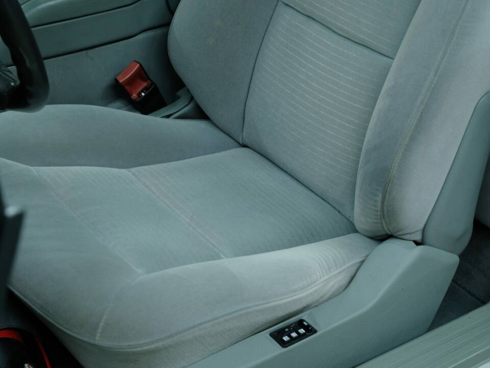 Bild 46/50 von Mercedes-Benz S 420 C (1994)