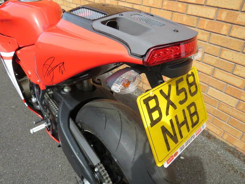 Bild 47/50 von Ducati Desmosedici RR (2008)