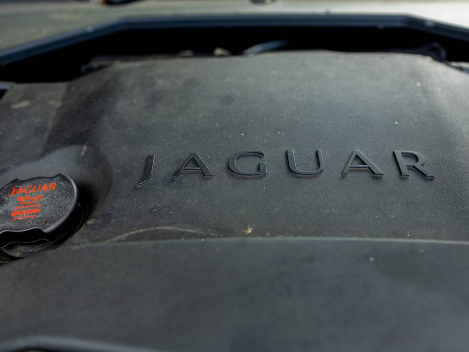Afbeelding 42/47 van Jaguar XJ 2.7 D (2008)