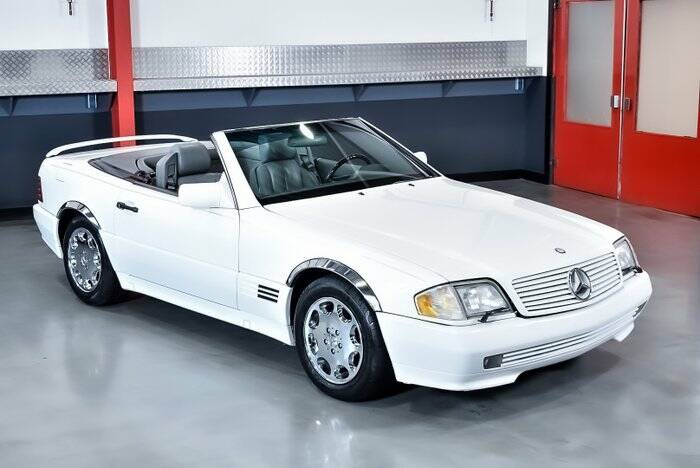 Imagen 7/7 de Mercedes-Benz SL 500 (1994)