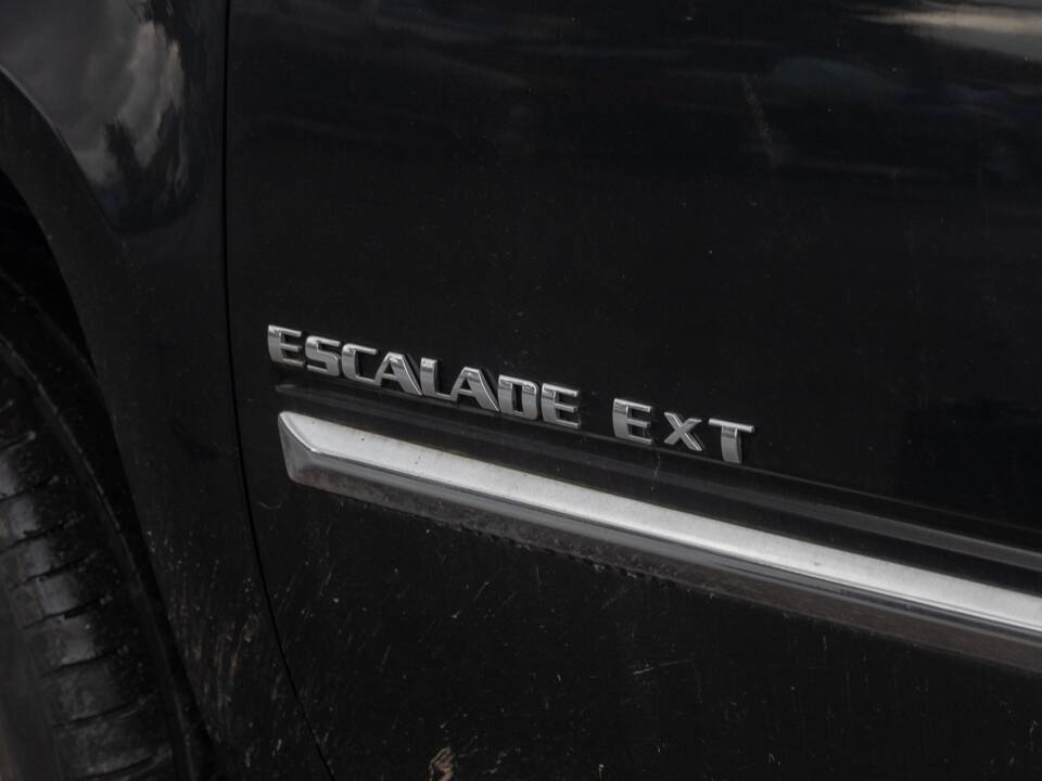 Afbeelding 30/50 van Cadillac Escalade EXT (2010)