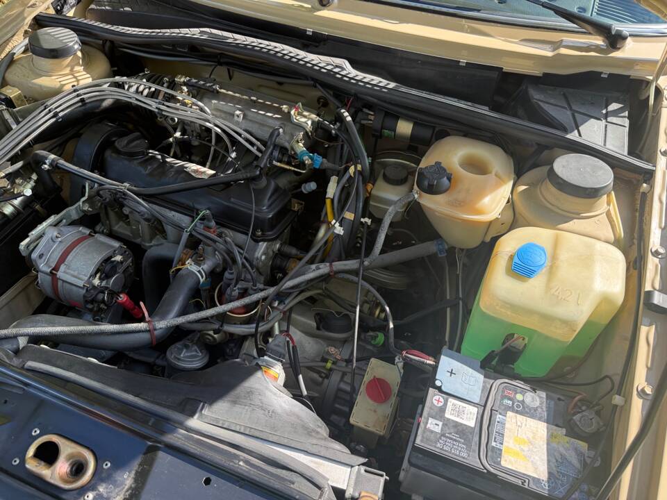 Image 13/32 of Volkswagen Golf Mk II 1.8 (1987)