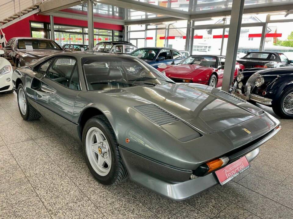 Image 4/20 of Ferrari 308 GTB (1981)