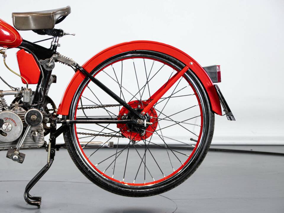 Immagine 28/50 di Ducati DUMMY (1954)