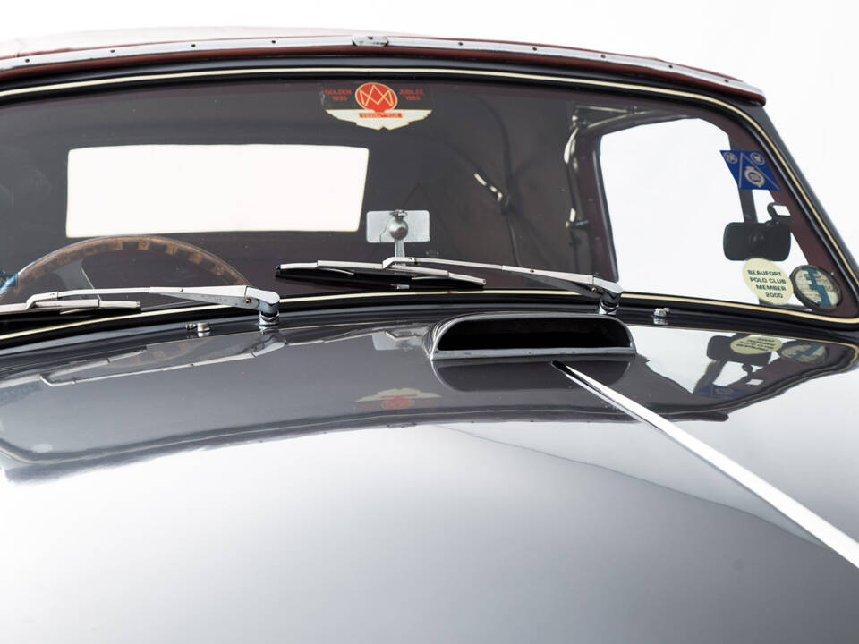Bild 6/13 von Aston Martin DB 2&#x2F;4 Mk I DHC (1954)