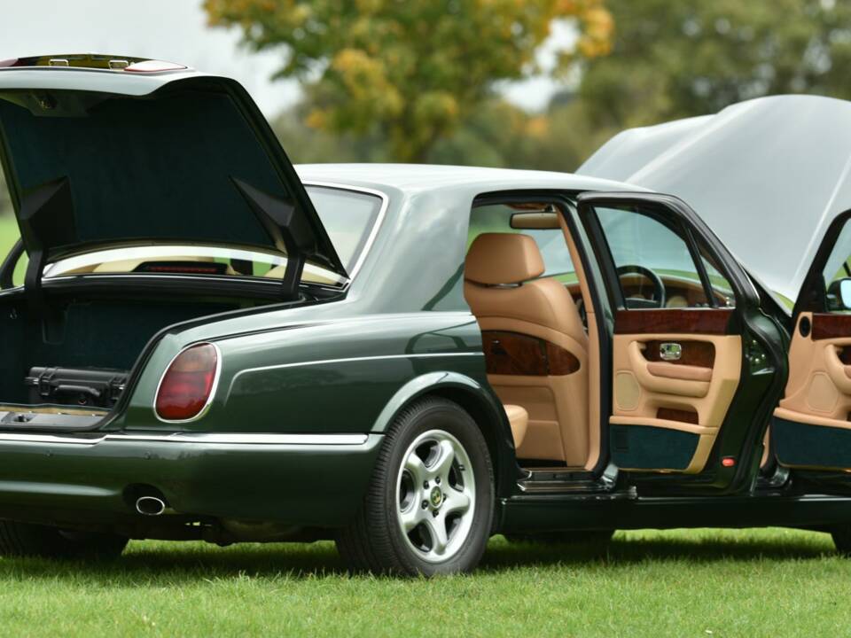 Immagine 29/50 di Bentley Arnage Green Label (1998)