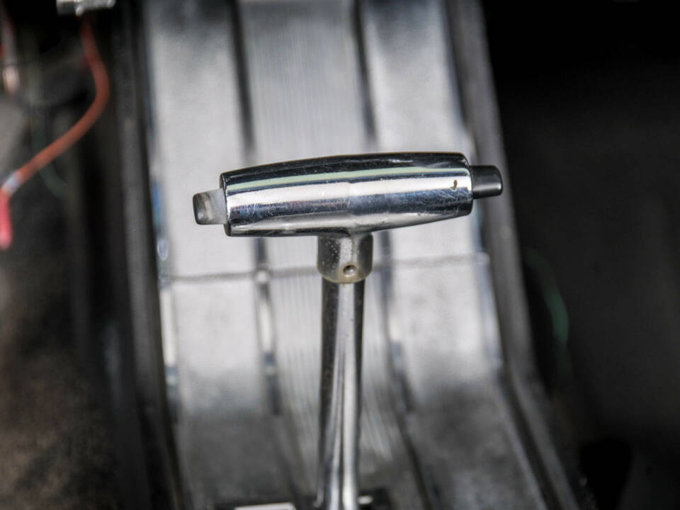 Image 29/50 of Ford Mustang 289 (1966)