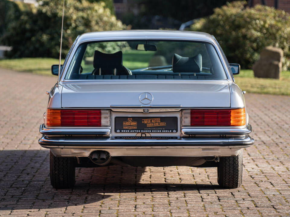 Image 16/40 of Mercedes-Benz 280 SE (1975)