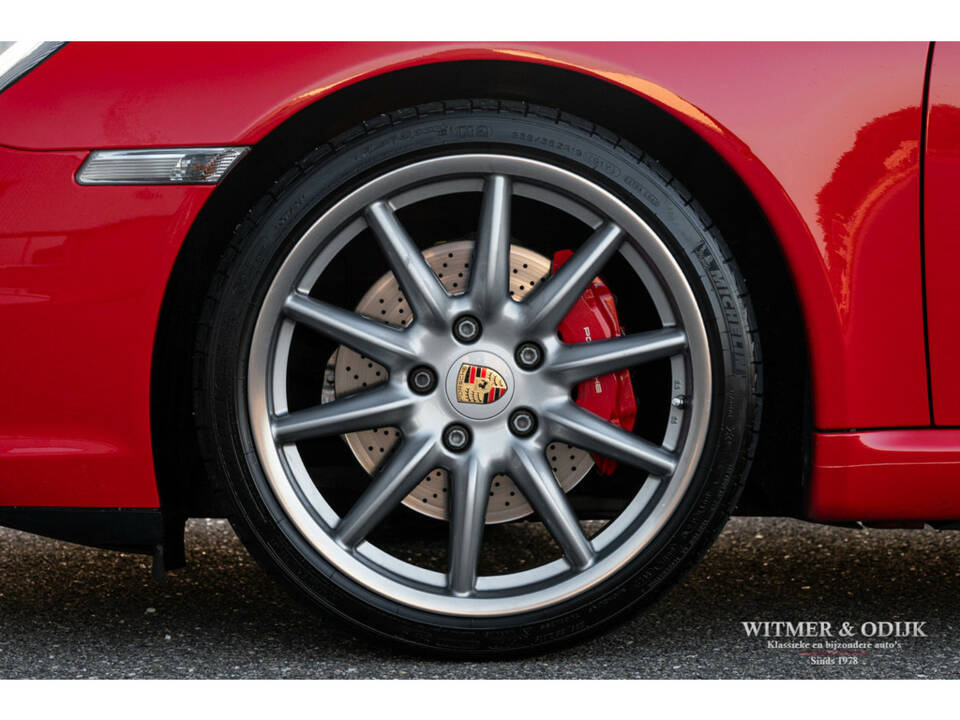 Image 15/30 of Porsche 911 Carrera S (2008)