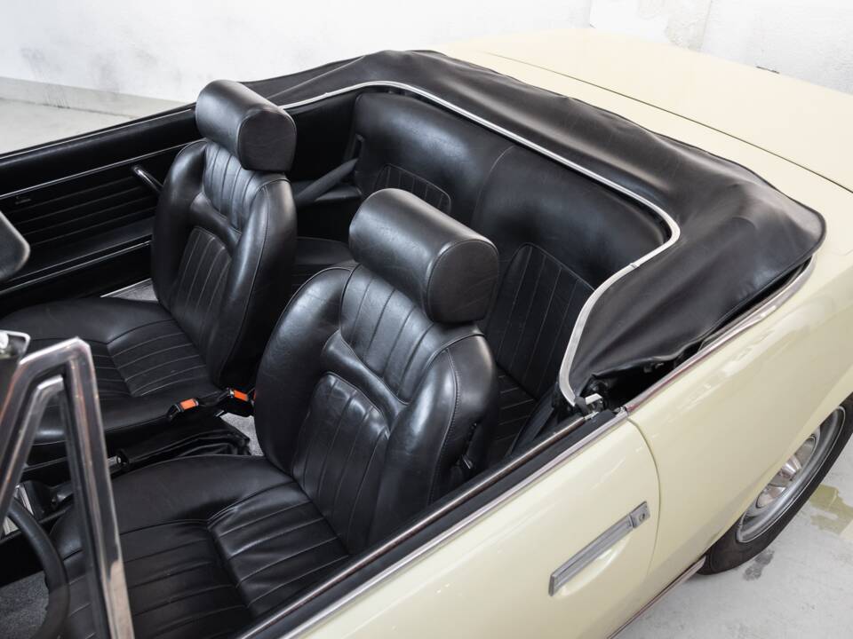 Imagen 15/28 de Peugeot 504 V6 Convertible (1975)
