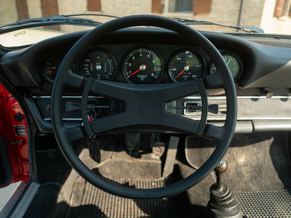 Image 47/50 of Porsche 911 2.4 S (1973)