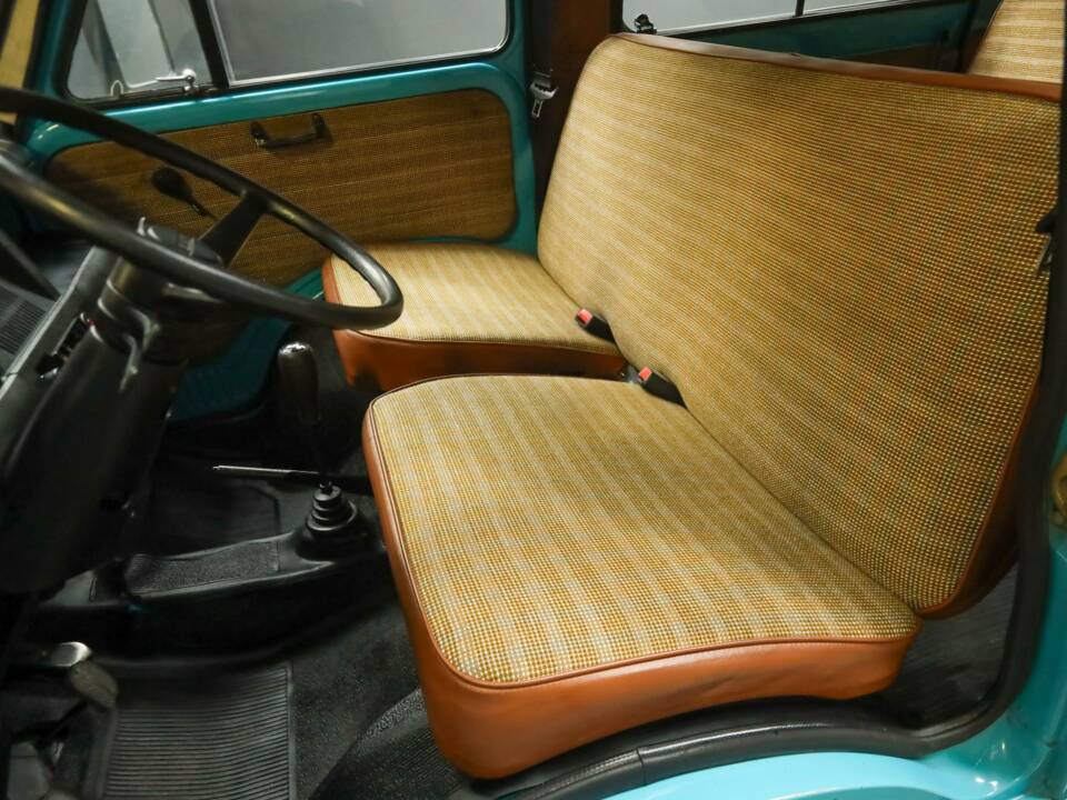 Image 21/50 of FIAT 900E (1980)