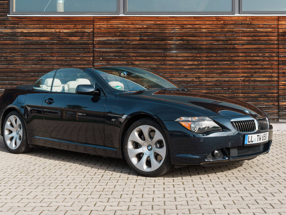 Image 8/19 de BMW 650i (2006)