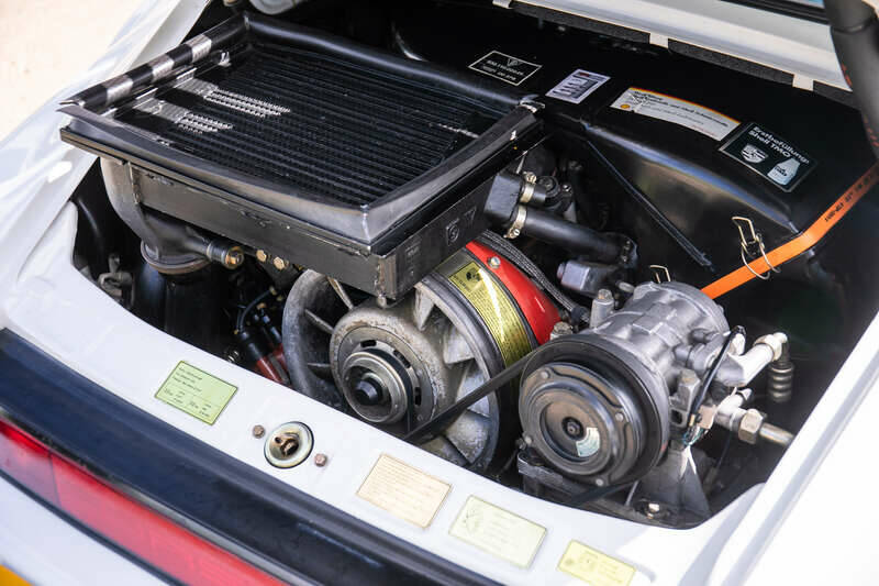 Bild 34/44 von Porsche 911 Turbo 3.3 (1986)
