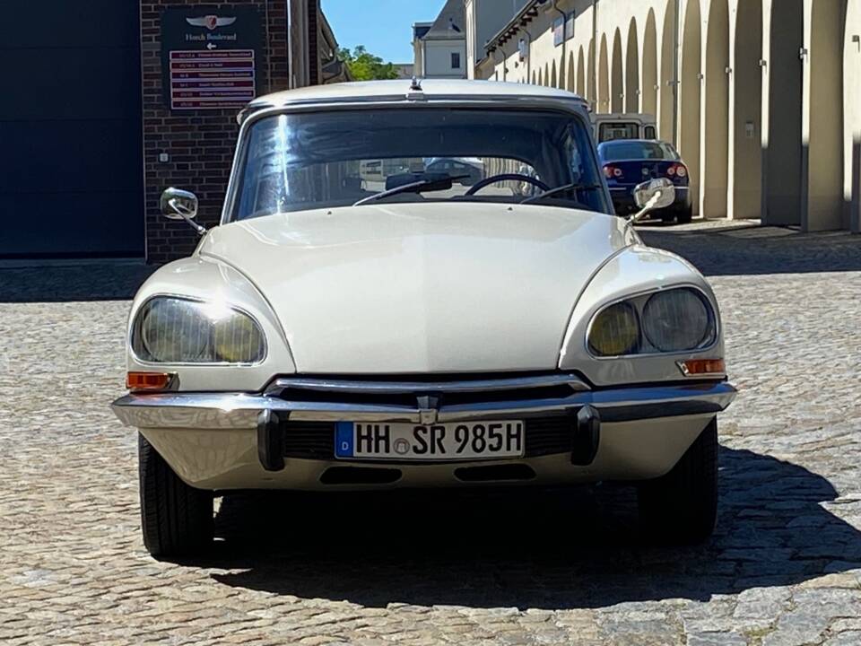 Bild 2/24 von Citroën DS 20 (1972)