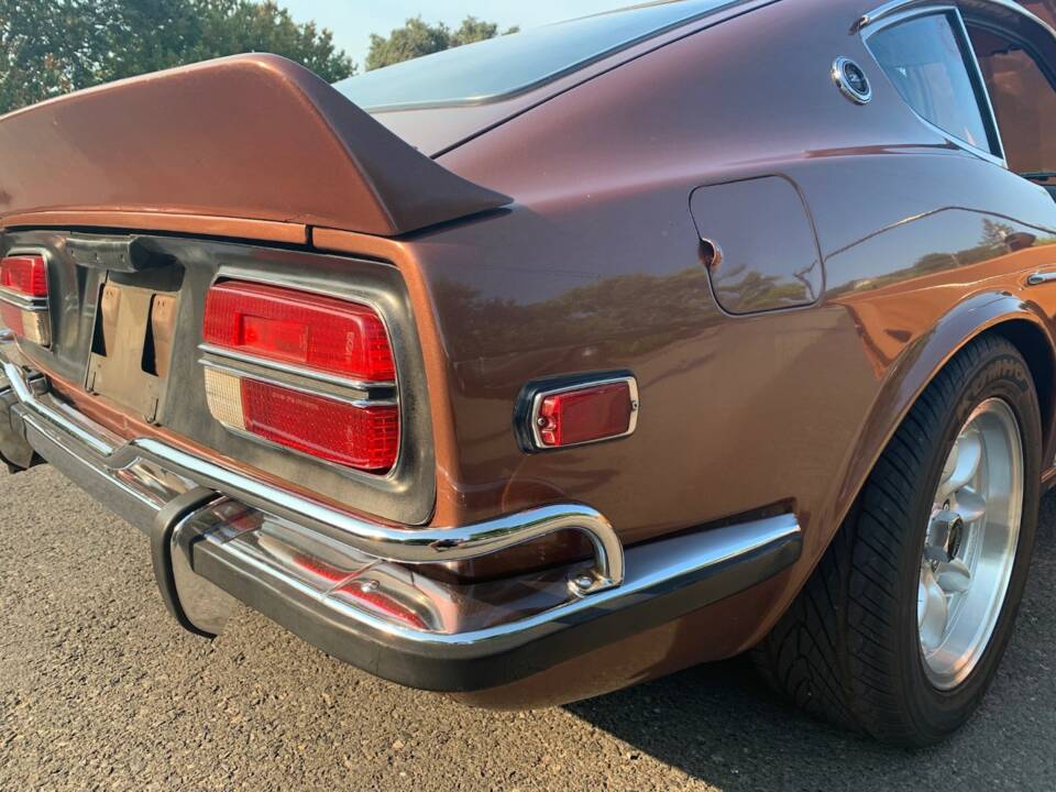 Image 46/50 of Datsun 240 Z (1972)