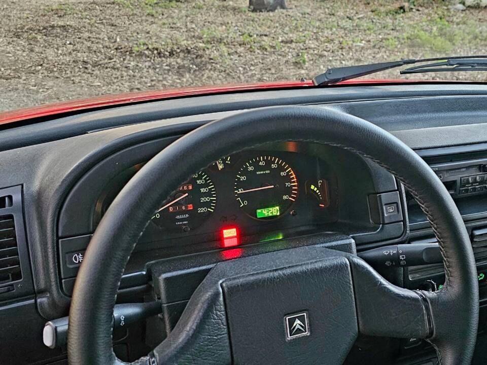 Immagine 2/5 di Citroën AX Teen (1994)