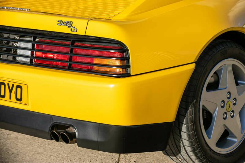 Image 21/46 of Ferrari 348 TB (1992)