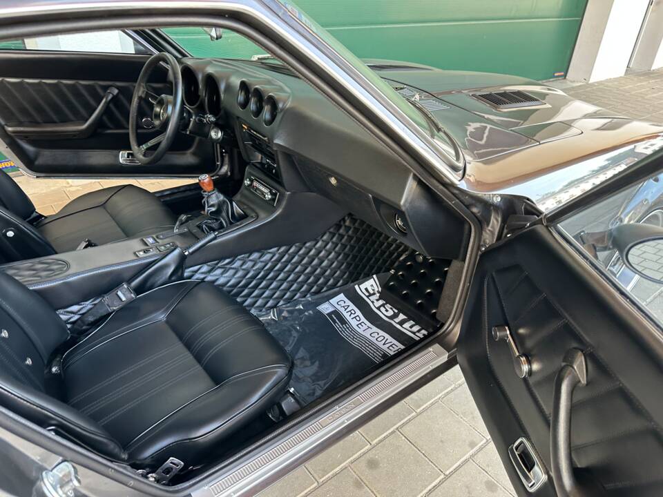Image 35/64 of Datsun 280 Z (1976)