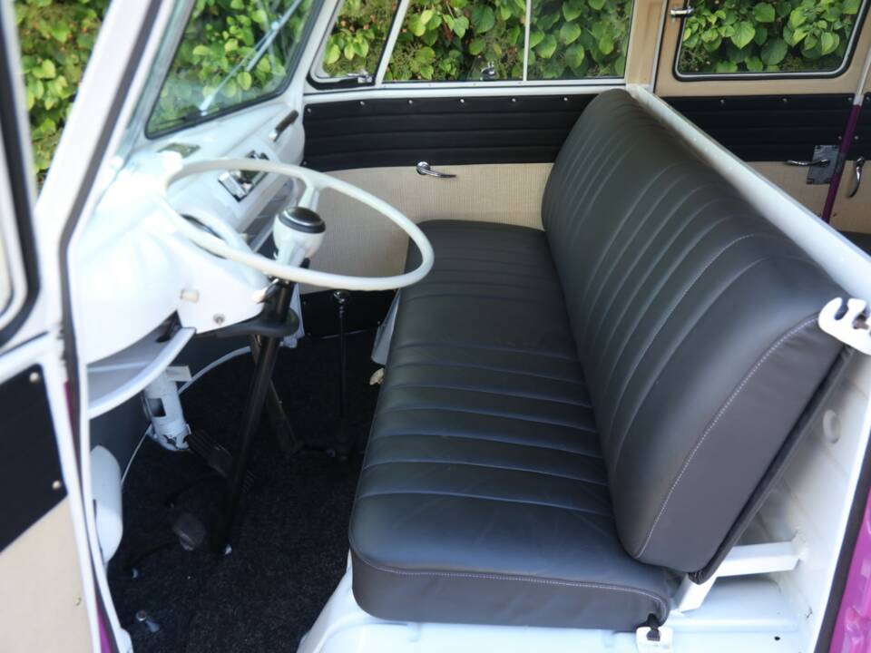 Image 26/50 de Volkswagen T1 Kombi (1958)