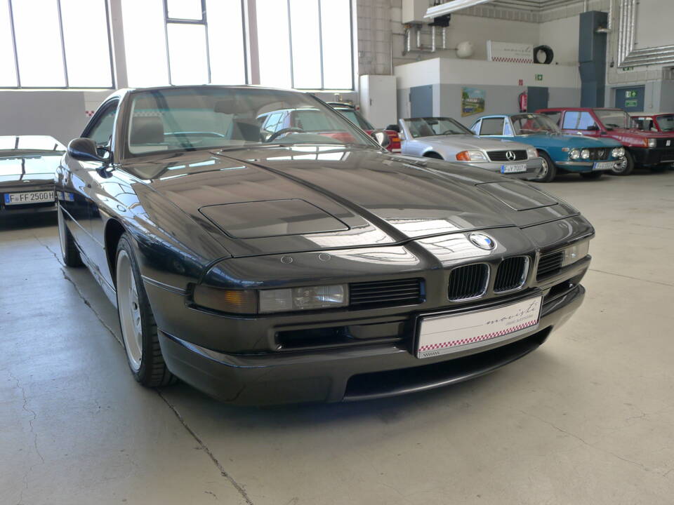 Imagen 29/50 de BMW 850CSi (1993)