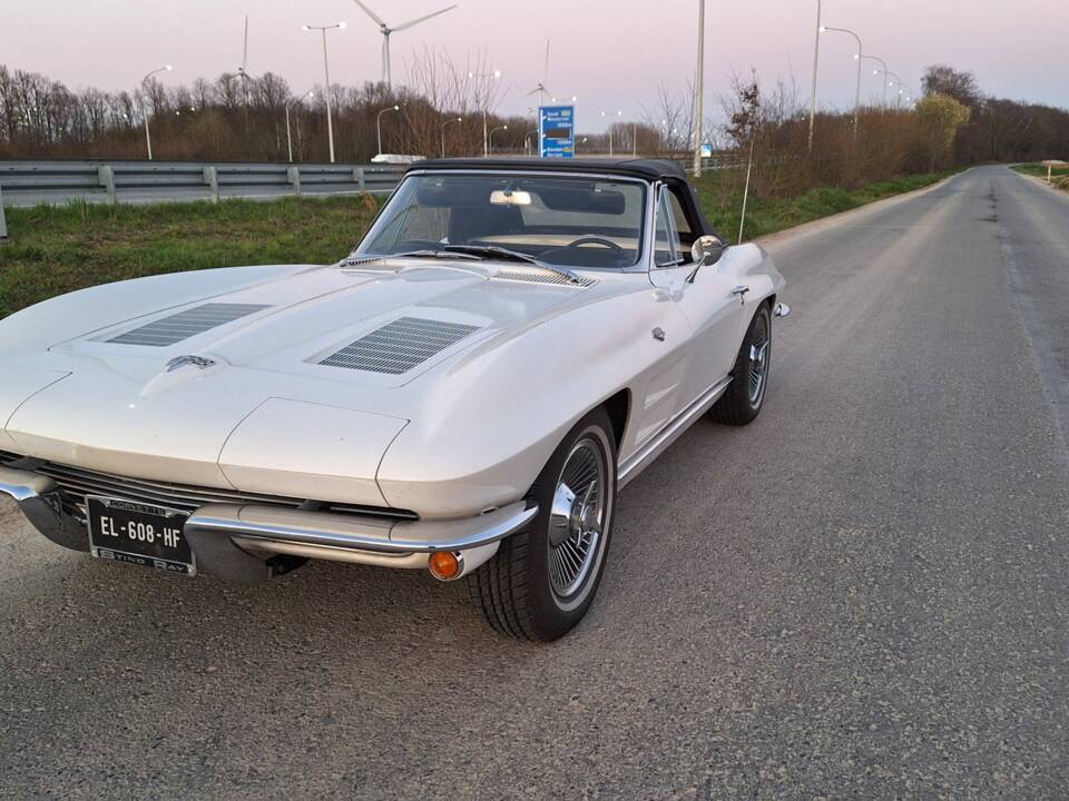Afbeelding 2/8 van Chevrolet Corvette Sting Ray Convertible (1963)