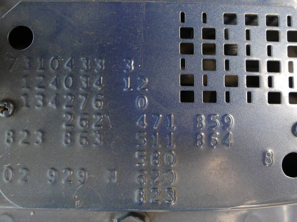 Afbeelding 13/40 van Mercedes-Benz E 420 (1993)