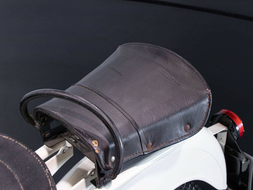 Image 41/50 of Aermacchi Zeffiro 125 (1956)