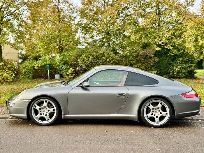 Afbeelding 7/7 van Porsche 911 Carrera (2008)