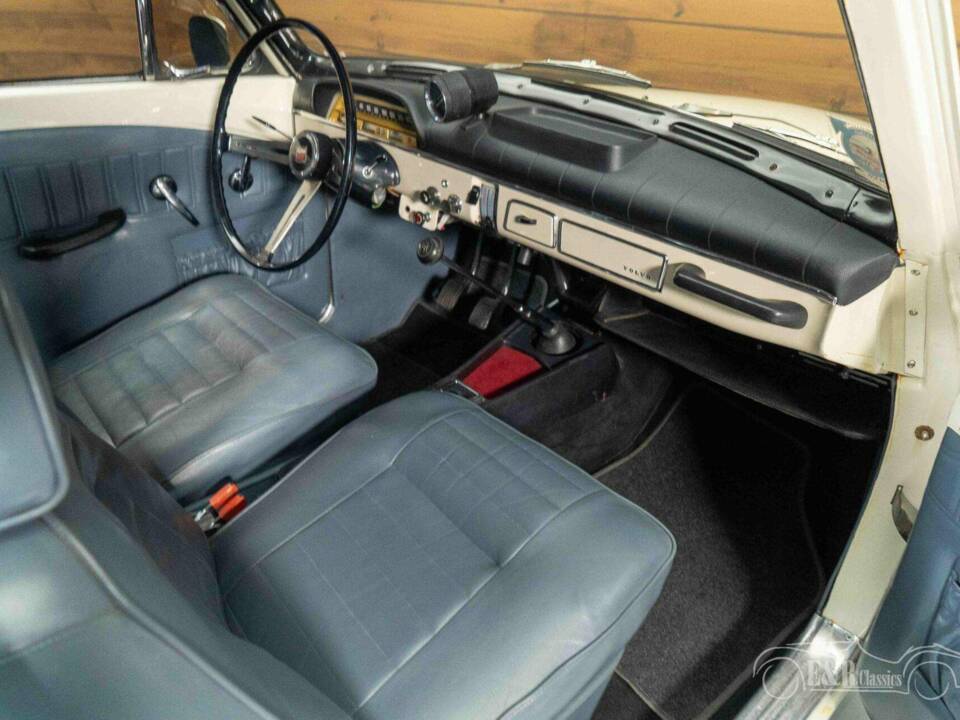 Afbeelding 9/19 van Volvo P 123 GT (1968)