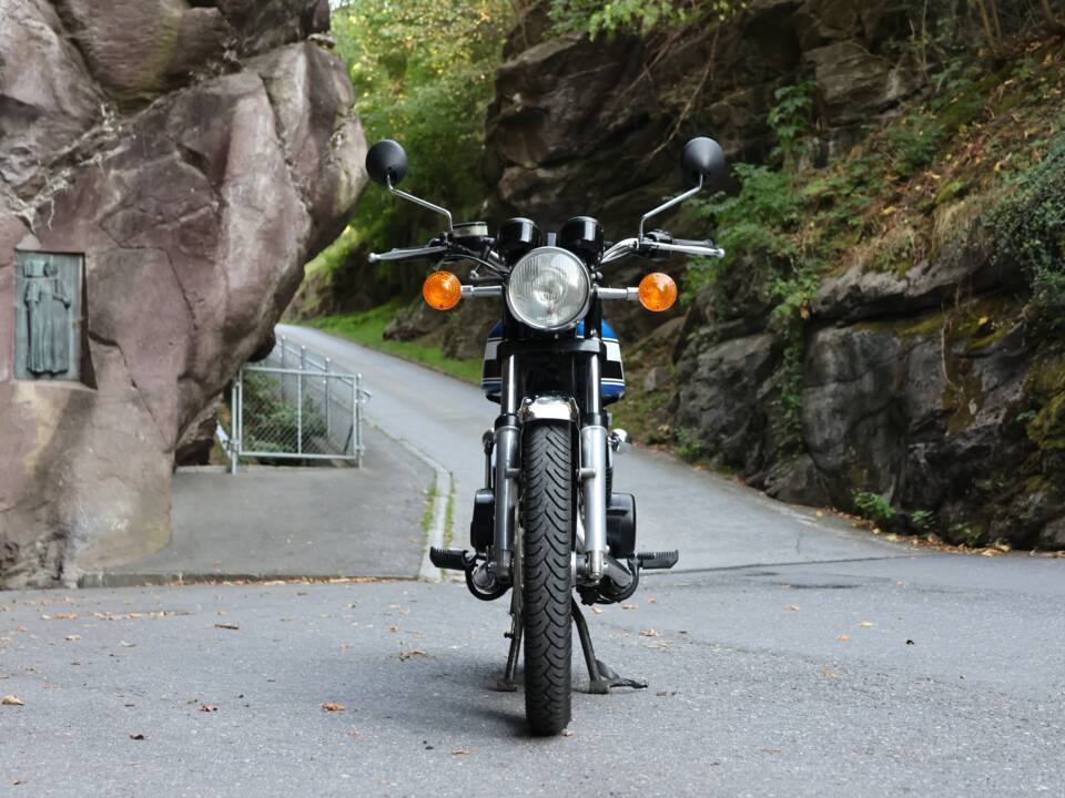 Image 5/33 of Yamaha RD 250 (1976)