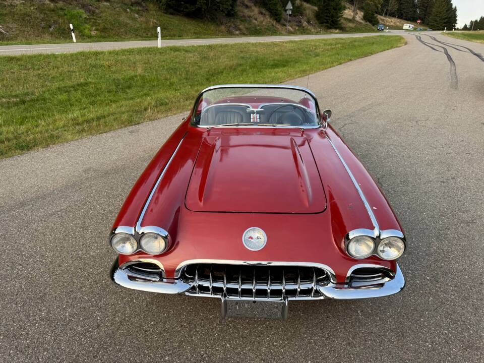 Bild 7/28 von Chevrolet Corvette (1959)