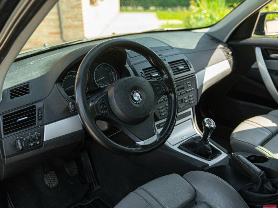Image 23/50 de BMW X3 2.0d (2007)