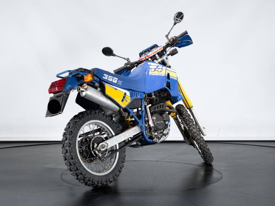 Bild 7/10 von Cagiva DUMMY (1989)