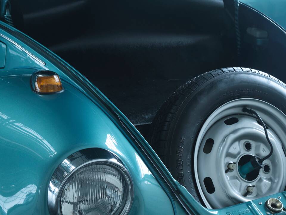 Bild 45/50 von Volkswagen Käfer 1300 (1973)