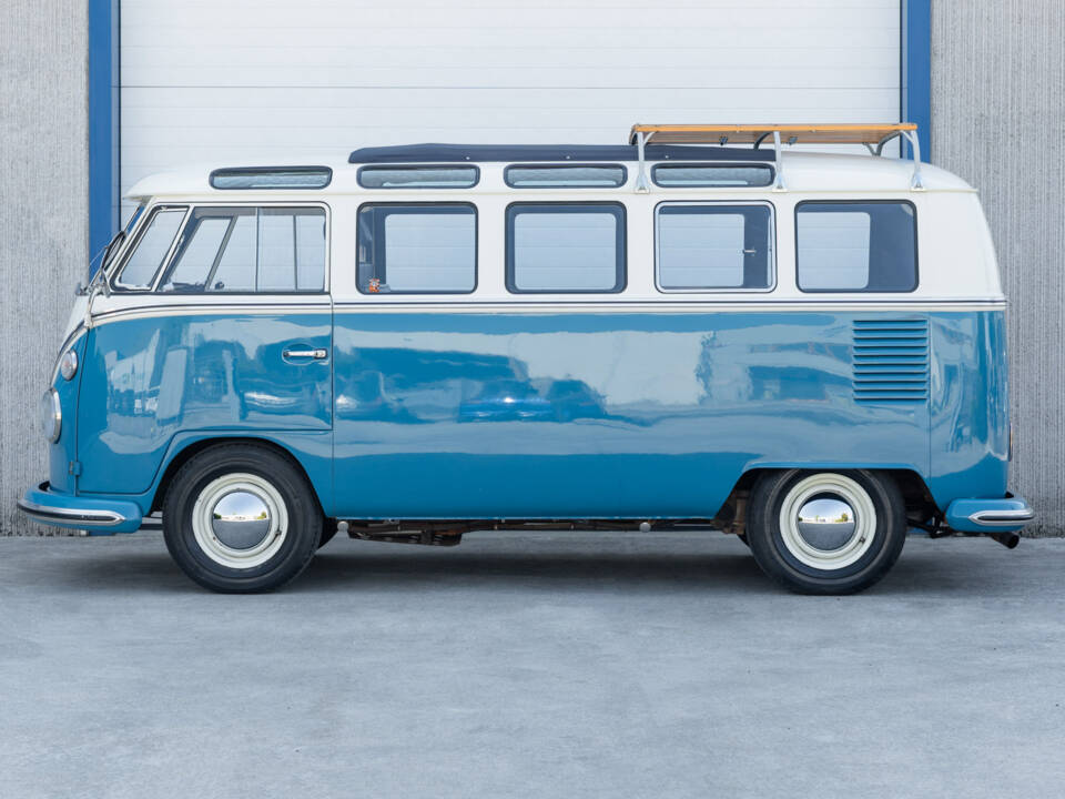 Image 2/89 de Volkswagen T1 Samba (1966)